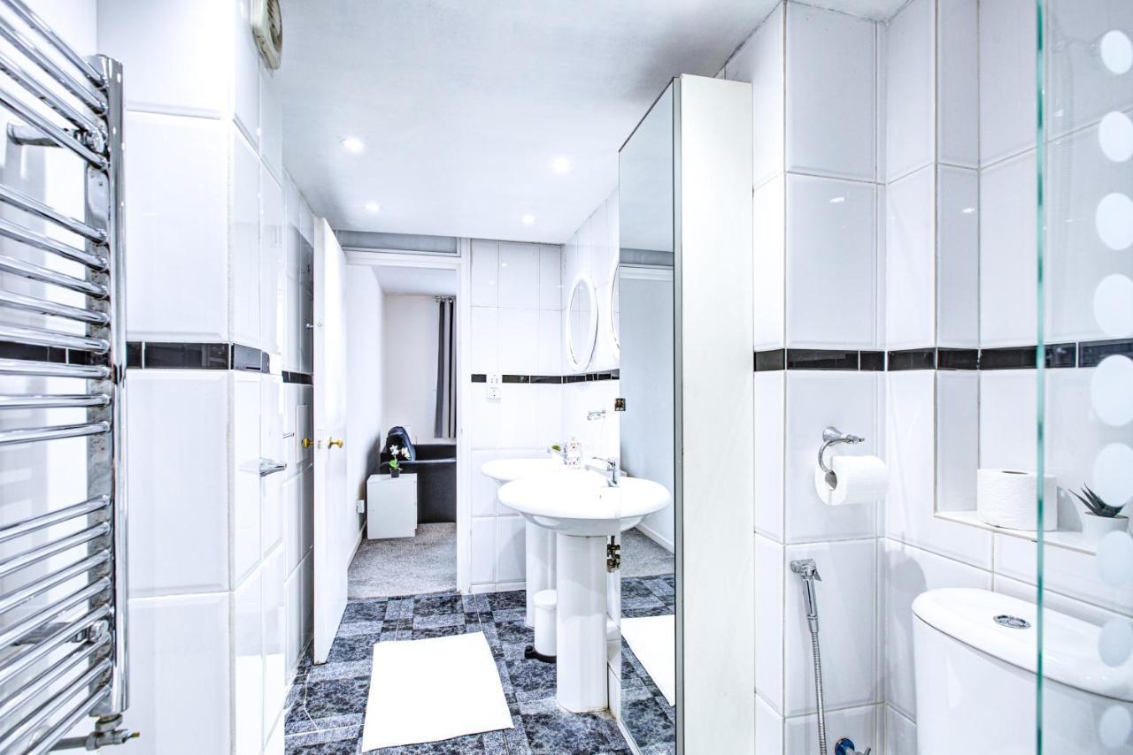 Gorgeous House 4 Bedrooms, 5-Baths In Central London Near Oxford Street Екстериор снимка