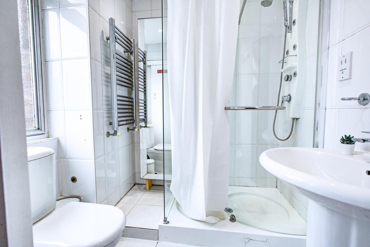 Gorgeous House 4 Bedrooms, 5-Baths In Central London Near Oxford Street Екстериор снимка